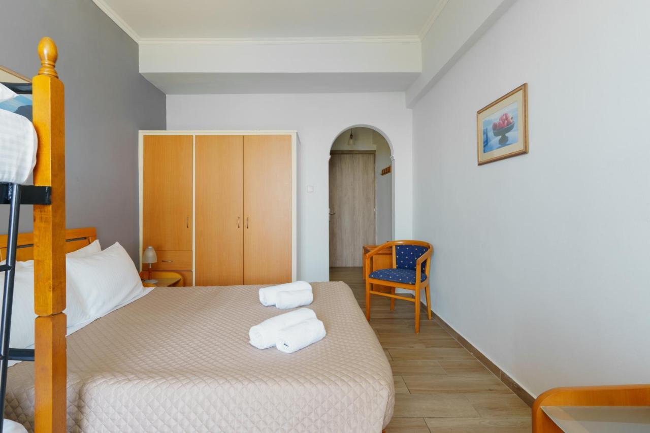 Stefania Hotel Amarynthos Luaran gambar