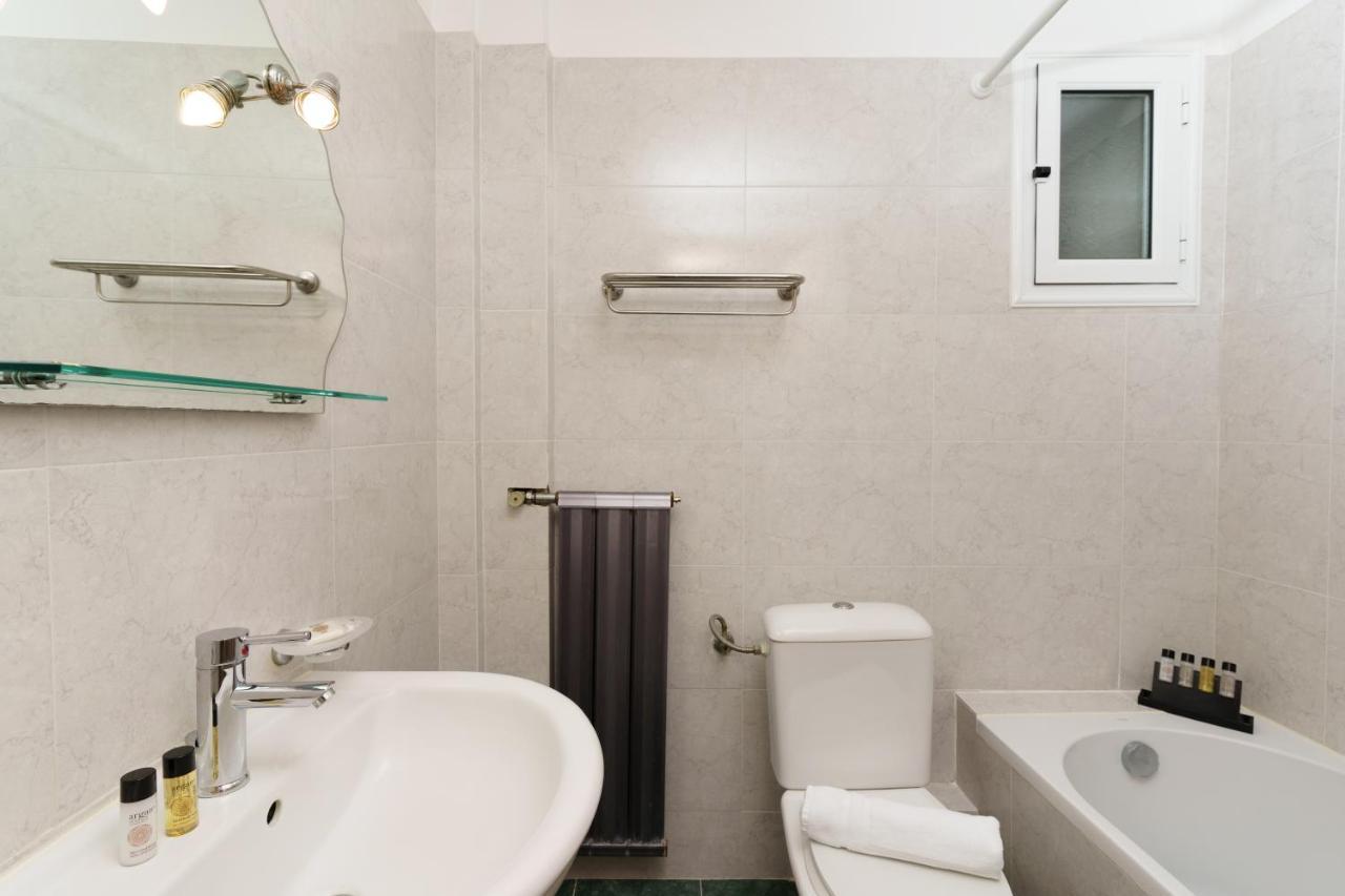 Stefania Hotel Amarynthos Luaran gambar