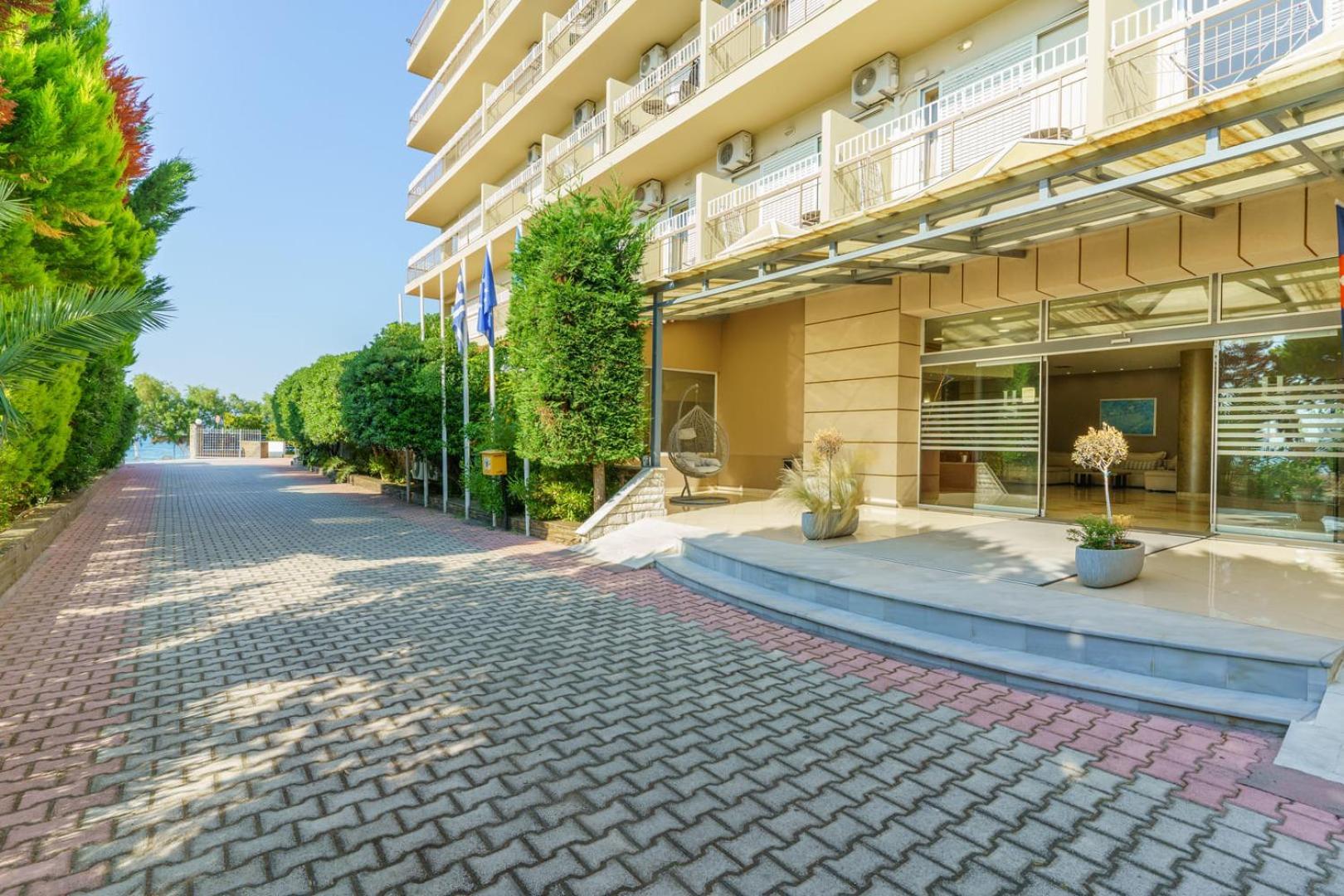 Stefania Hotel Amarynthos Luaran gambar